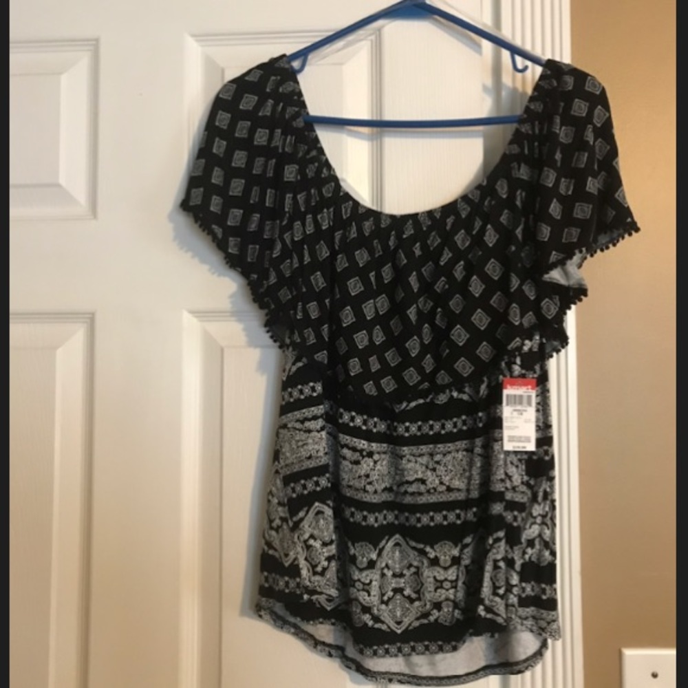 Joe Boxer Off the Shoulder Top